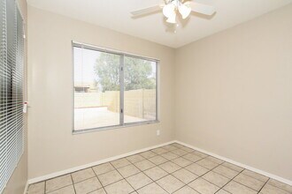 3630 W Escuda Dr in Glendale, AZ - Building Photo - Building Photo