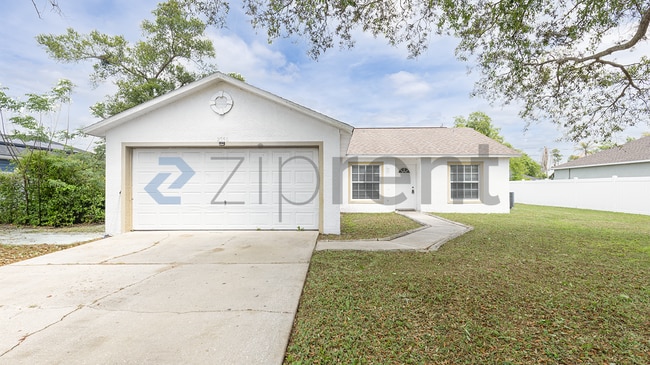 2750 Gramercy Dr in Deltona, FL - Building Photo - Building Photo