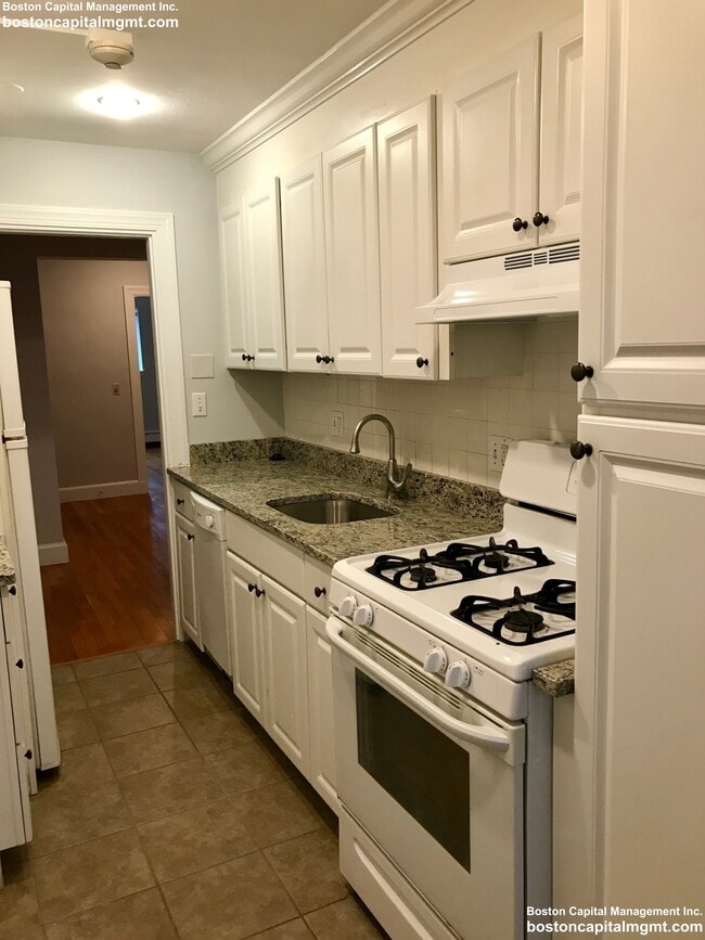property at 8 Mt Ida St