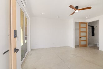 44429 Avenida Hanna, Unit Hanna 1 in Indio, CA - Foto de edificio - Building Photo