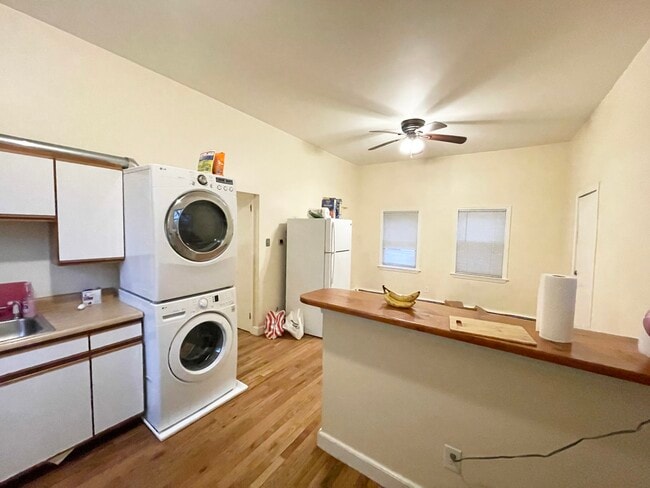 29 Spring Garden St, Unit 1 in Boston, MA - Foto de edificio - Building Photo