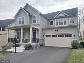 6979 Mandalong Wy in New Market, MD - Building Photo