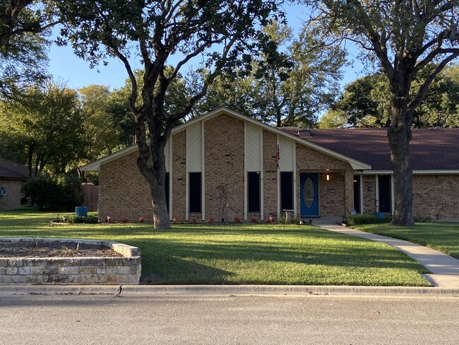 property at 721 Gazelle Trail
