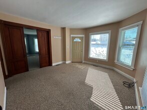 20 Elm St in Seymour, CT - Building Photo - Building Photo