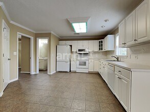 4465 Greenfield Way Dr in Winston-Salem, NC - Building Photo - Building Photo
