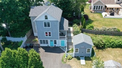 44 Warren St in Milford, CT - Building Photo - Building Photo