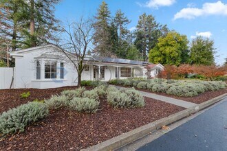 1531 Silver Trail in Napa, CA - Building Photo - Building Photo