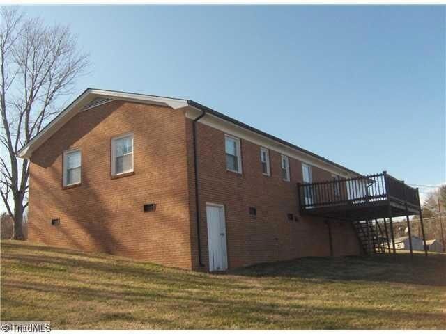 249 Sherry Dr in Mount Airy, NC - Building Photo - Building Photo