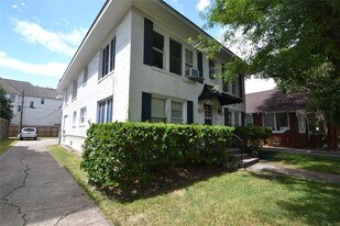 1517 Bonnie Brae St in Houston, TX - Building Photo