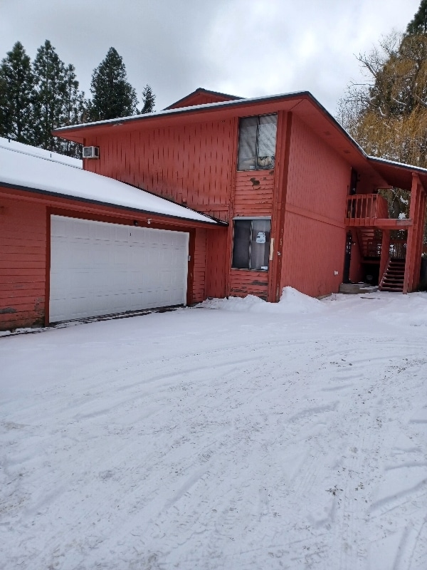 property at 4532 S Donald Ct