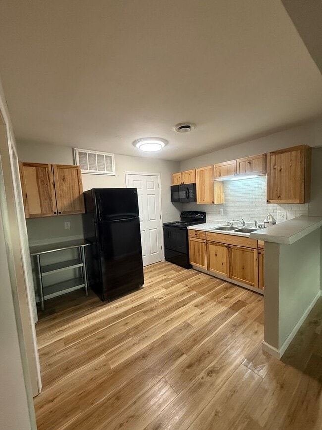 property at 715 Demaret Dr