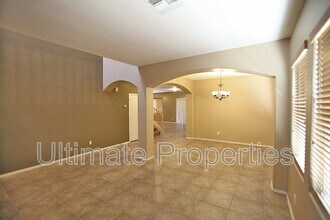 18447 W Caribbean Ln in Surprise, AZ - Building Photo - Building Photo