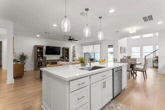 7913 Edmondson Bnd in Austin, TX - Building Photo - Building Photo