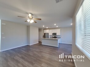 9658 Rankin Rdg Ct in Las Vegas, NV - Building Photo - Building Photo