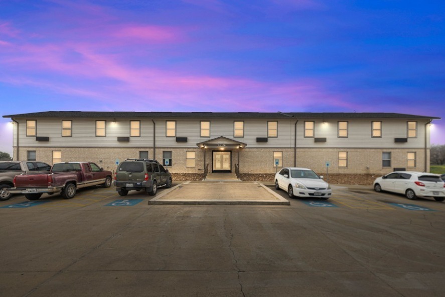 Villa Alegre Apartments in San Antonio, TX - Building Photo