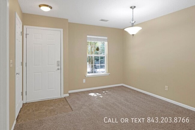 7885 Park Gate Dr in North Charleston, SC - Building Photo - Building Photo