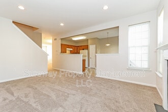 162 Chancellor Dr in Deptford, NJ - Foto de edificio - Building Photo