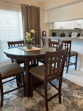 608 Windrush Bay Dr in Tarpon Springs, FL - Building Photo - Building Photo