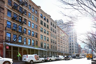345 Greenwich St in New York, NY - Building Photo - Building Photo