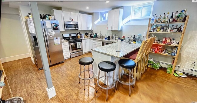 property at 201 Norfolk St