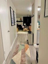 2215 Post Rd in Austin, TX - Building Photo - Building Photo