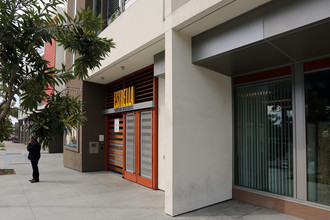 Estrella Del Mercado in San Diego, CA - Foto de edificio - Building Photo
