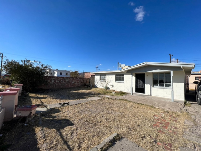 5409 Dailey Ave in El Paso, TX - Building Photo - Building Photo