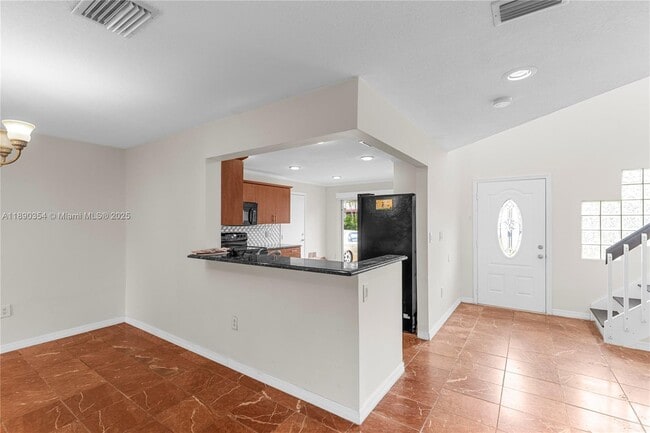 20003 NE 6th Ct Cir in Miami, FL - Building Photo - Building Photo