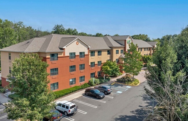 Furnished Studio-Princeton - West Windsor in Princeton, NJ - Foto de edificio - Building Photo