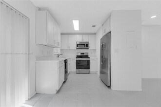 1428 NE 2nd Ave in Fort Lauderdale, FL - Building Photo - Building Photo