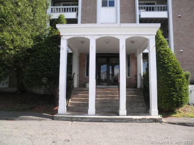 73 Park Ave in Danbury, CT - Building Photo - Building Photo