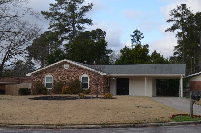 221 Merrymont Dr in Martinez, GA - Building Photo - Building Photo