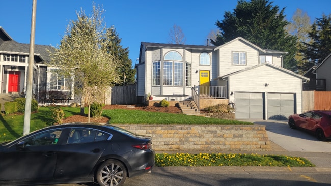 1423 85th Dr NE