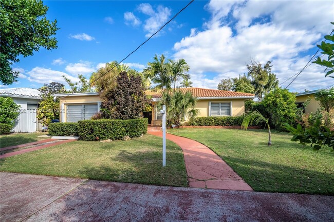 property at 475 S Shore Dr