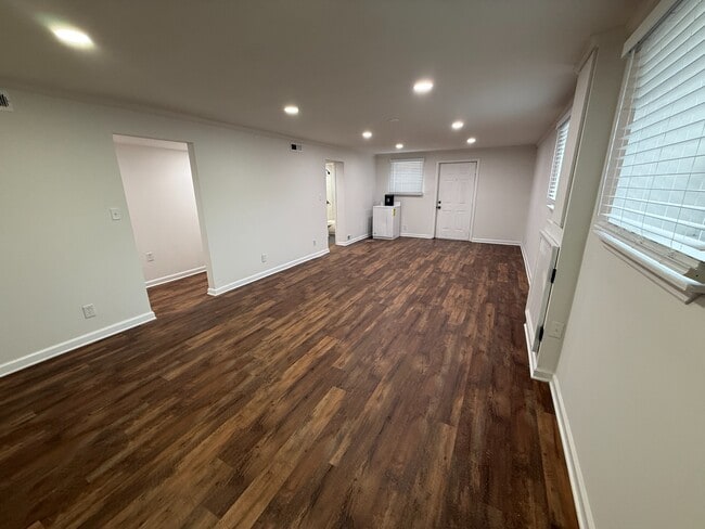 3320 Clifton Ave, Unit E in Nashville, TN - Building Photo - Building Photo