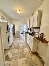 718 N 10th Ave E in Duluth, MN - Building Photo - Building Photo