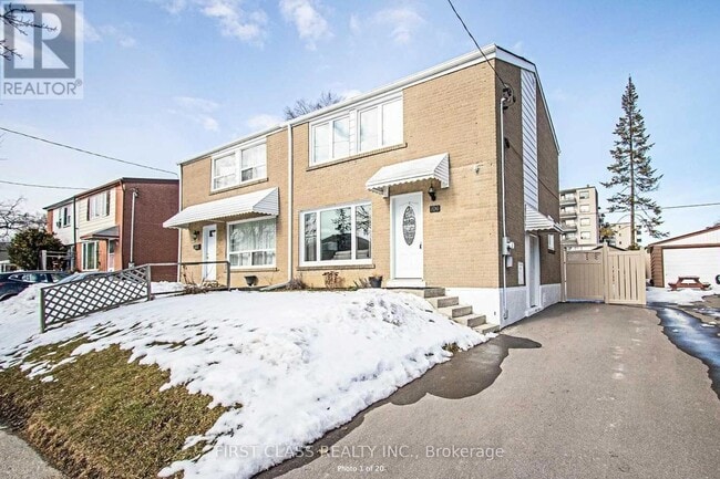 property at 106 Woodfern Dr