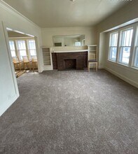 2760 N 47th St in Milwaukee, WI - Building Photo - Building Photo