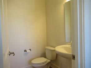 18956 132nd St E in Bonney Lake, WA - Building Photo - Building Photo