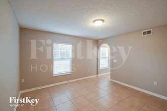 3259 Shadow Creek Rd in Jacksonville, FL - Foto de edificio - Building Photo