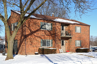 Rock View Apartments in Jefferson, WI - Building Photo - Building Photo