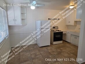 2614 E Glenrosa Ave in Phoenix, AZ - Building Photo - Building Photo