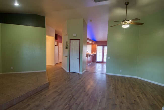 72548 Sunnyvale Dr in Twentynine Palms, CA - Building Photo - Building Photo