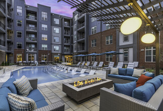 Arlo in Charlotte, NC - Foto de edificio - Building Photo