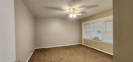 1209 Haines Dr in College Station, TX - Building Photo - Building Photo