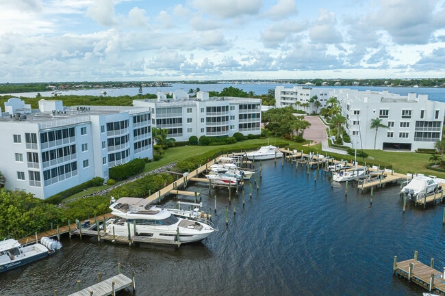 Apartments for rent in Palm City, FL