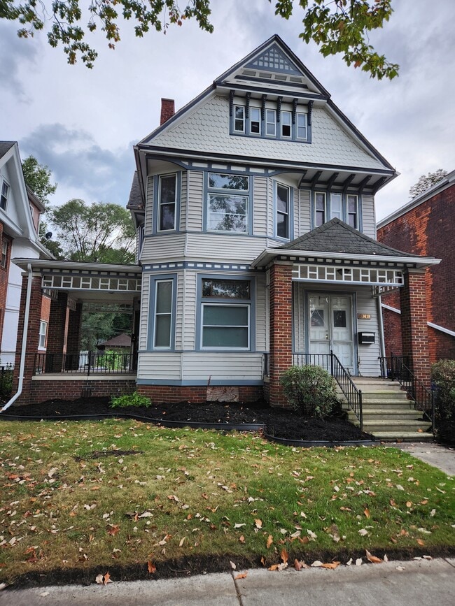property at 389 W Grand Blvd