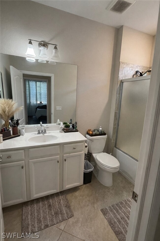 property at 4284 Raffia Palm Cir