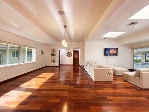 238 Portlock Rd in Honolulu, HI - Foto de edificio - Building Photo