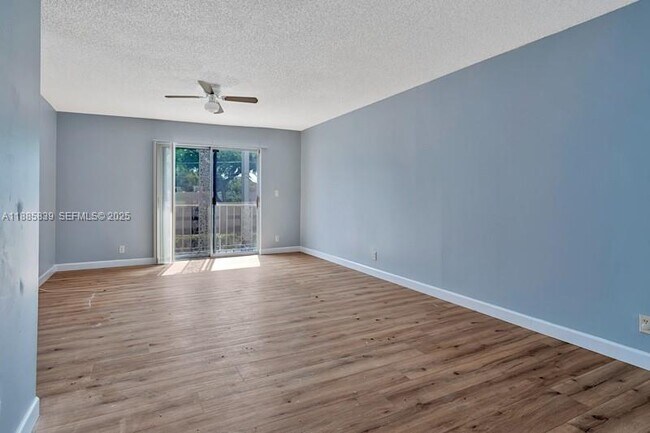 501 SE 8th St in Deerfield Beach, FL - Building Photo - Building Photo